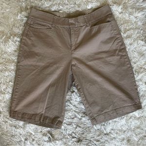 JM COLLECTION Khakis Shorts 12
